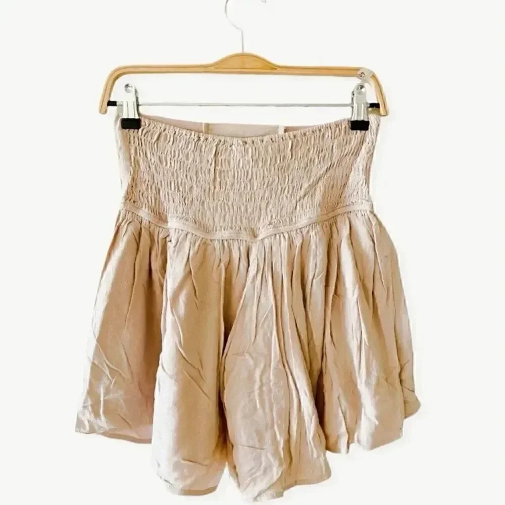 Olivaceous SMOCKED Corset WAIST Lined Bohemian Womens Shorts SZ M